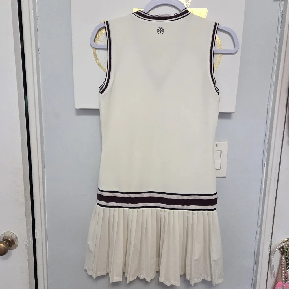 Tory Sport White Sleeveless Dress - Picture 4 of 12